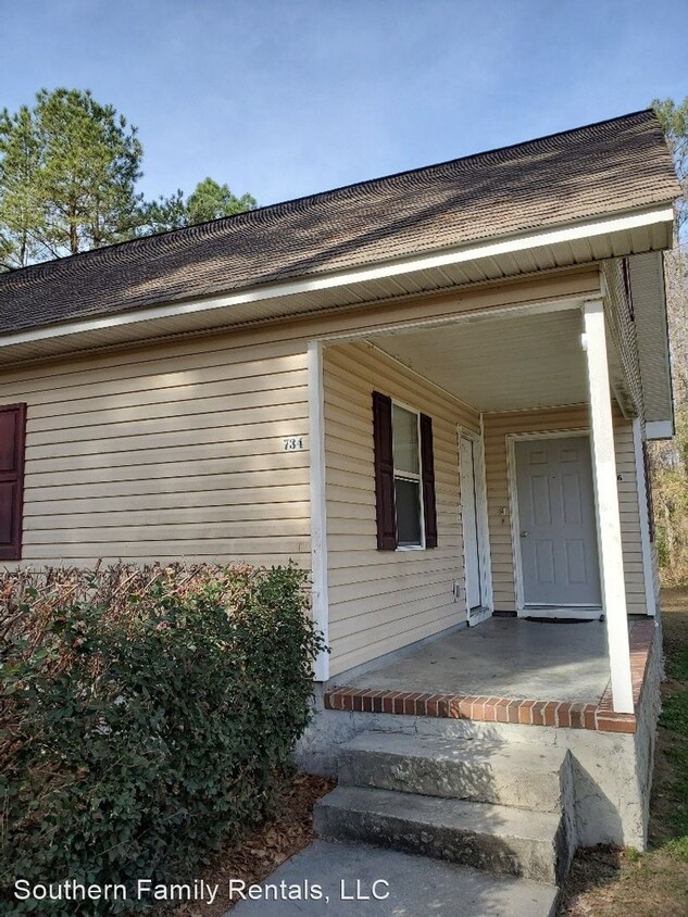 Foto principal - 730 Henderson Rd