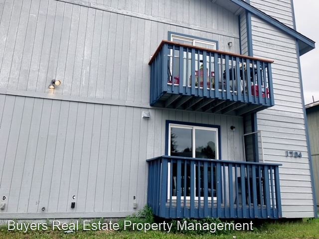 Building Photo - 1704 Russian Jack Dr
