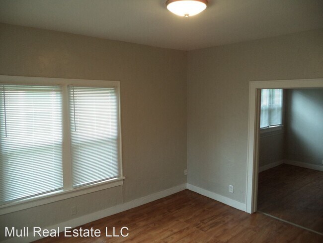 Building Photo - 1 br, 1 bath House - 610 E Harrison Avenue