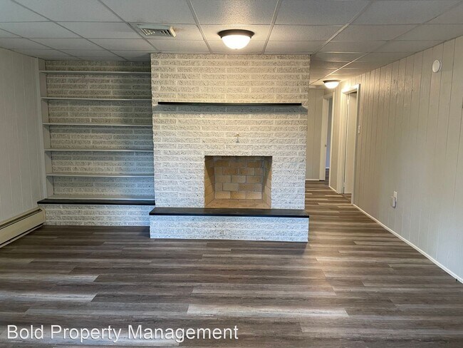 Building Photo - 3 br, 2 bath House - 26 Larch Ln