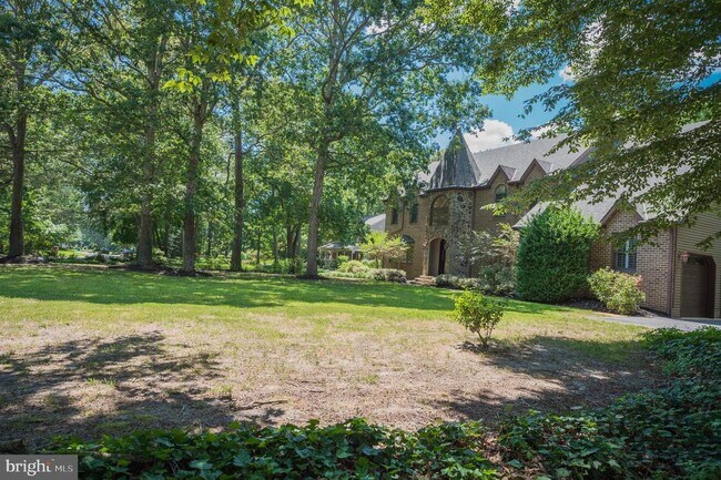 Foto del edificio - 5482 Royal Mile Blvd