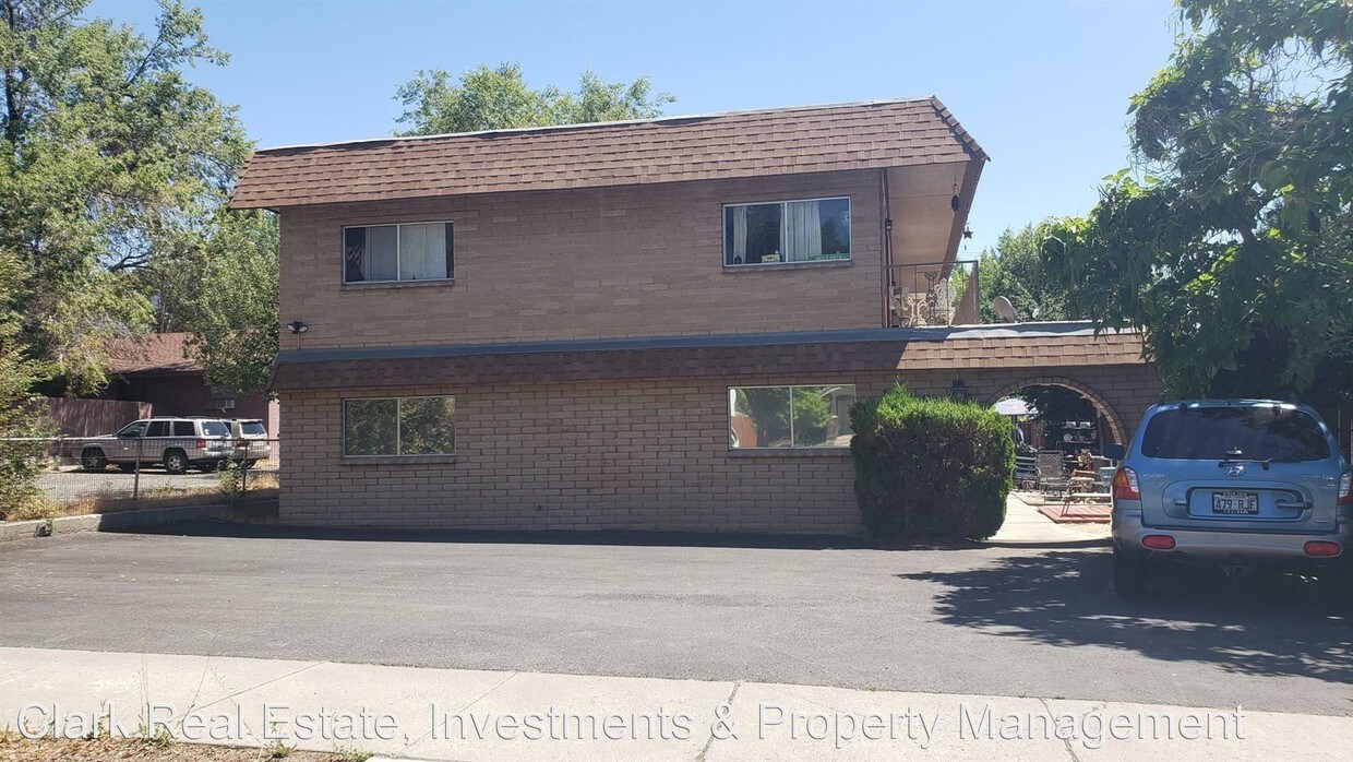 1036 Bell St, Reno, NV 89503 Apartment for Rent in Reno, NV