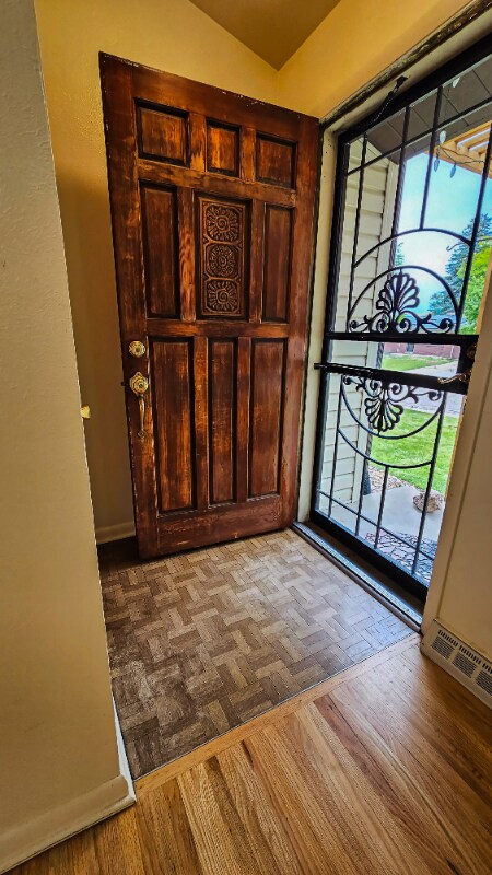 Foto del edificio - 5840 Taft Ct