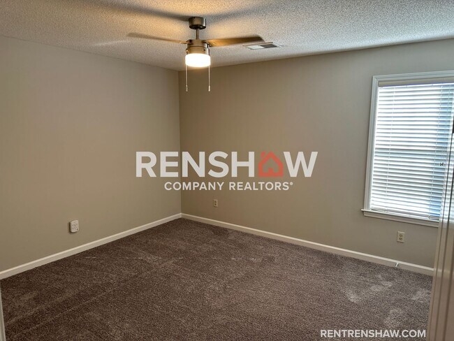 Foto del edificio - Beautiful 3/2 Home In Collierville Now Ava...