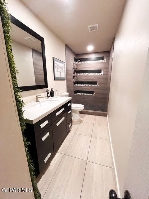 Foto del edificio - 1817 Ed White Way