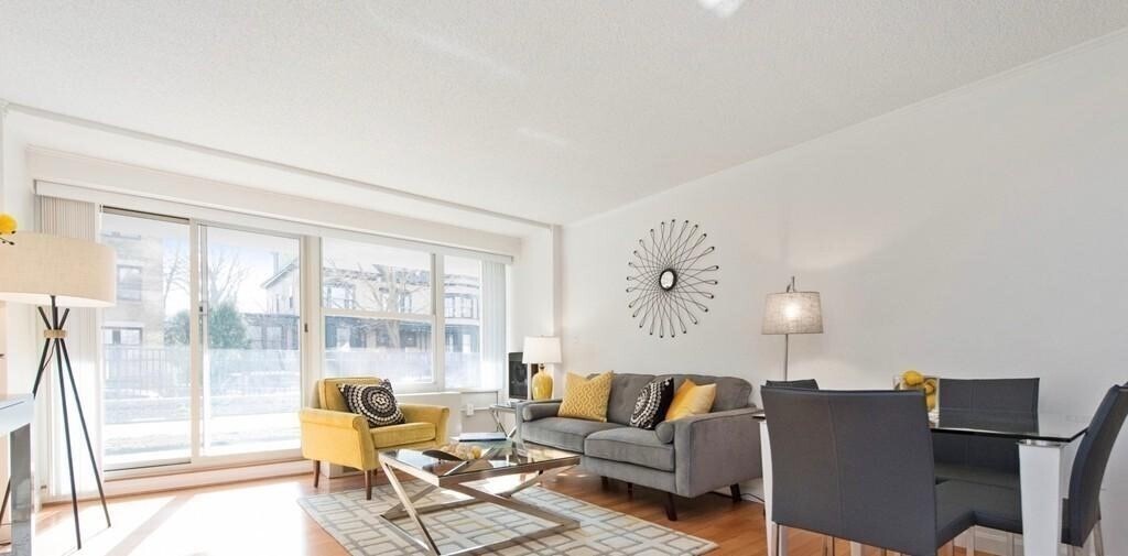 Foto principal - 295 Harvard St