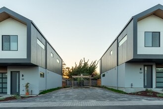 Building Photo - 103 Darlington Ln