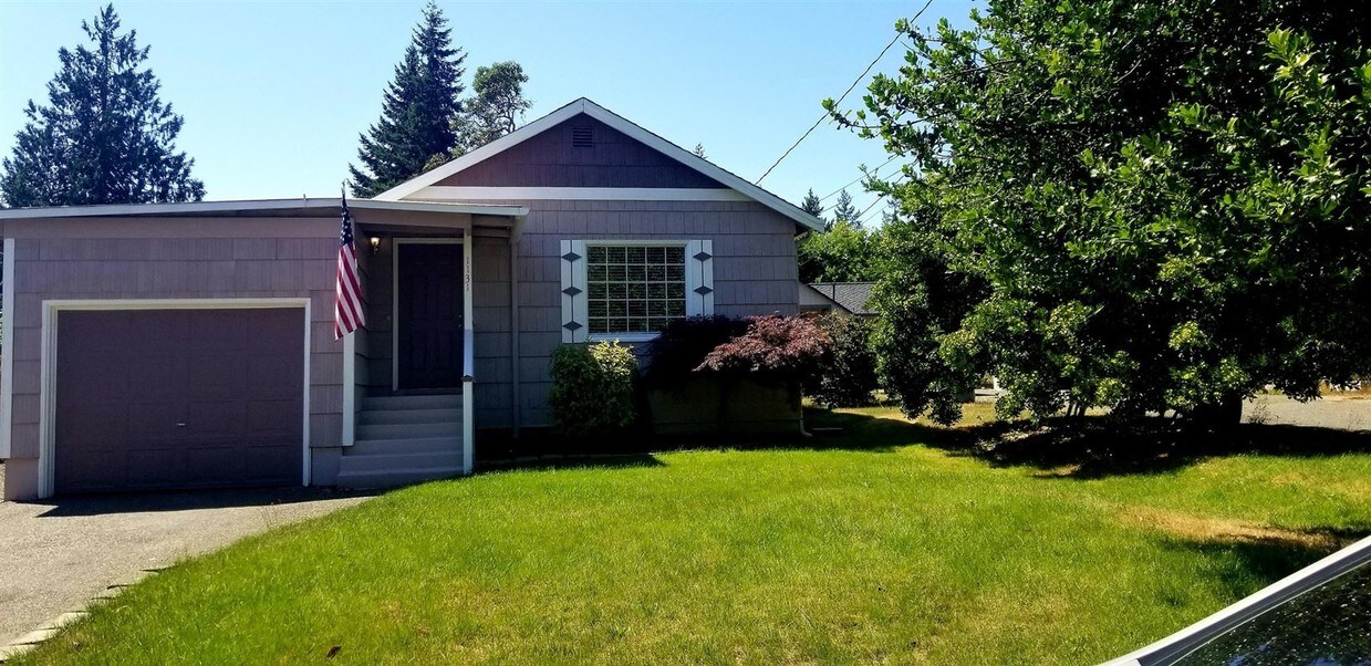 Primary Photo - 2 br, 1 bath House - 1131 Morgan Rd NW