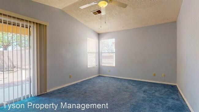 Building Photo - 2 br, 1.5 bath House - 1308 Rebecca Rd NE