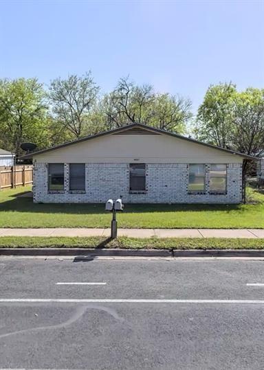 Primary Photo - 4407 Teri Rd