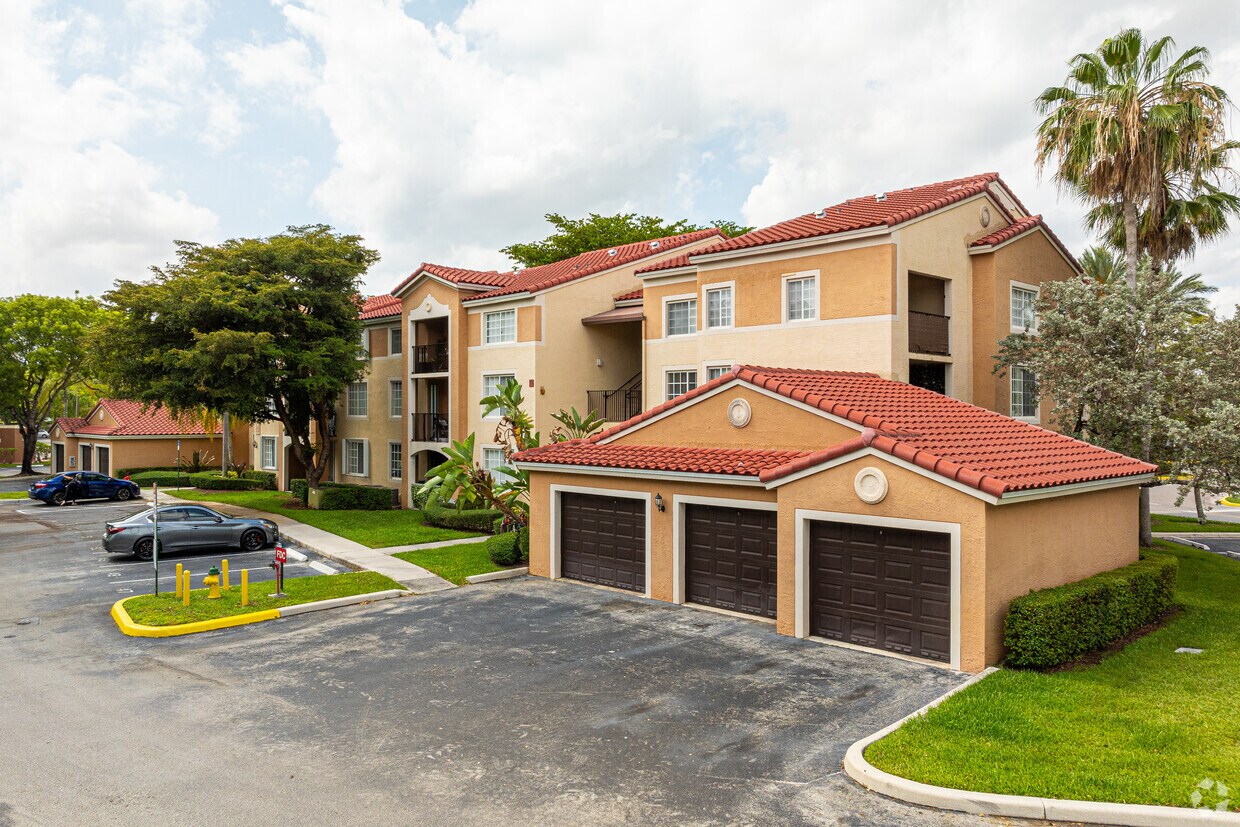 Primary Photo - The Enclave At Miramar