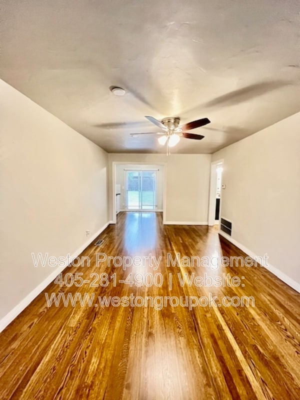 Foto del edificio - 2725 NW 64th St