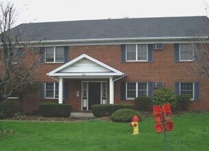Building Photo - 1050 W Western Reserve Rd