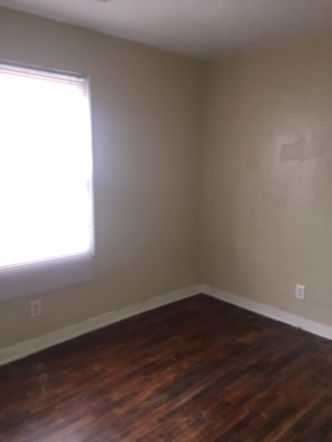 Foto del edificio - 3403 Reid Ave