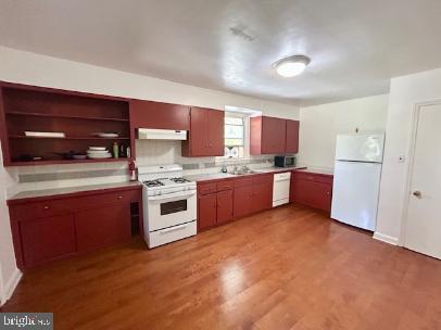 Foto del edificio - 3410 Parkside Dr