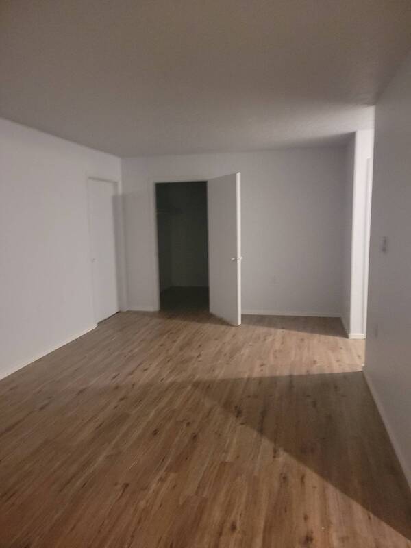 Foto del edificio - 1640 Galtier St