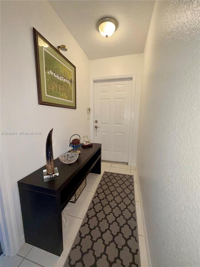 Foto del edificio - 11301 SW 17th Ct