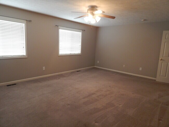 Building Photo - 5939 Marina View Ln