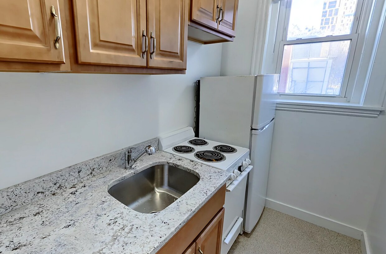 Primary Photo - 11 Tetlow St