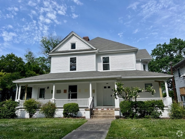 Building Photo - 126 Tate St