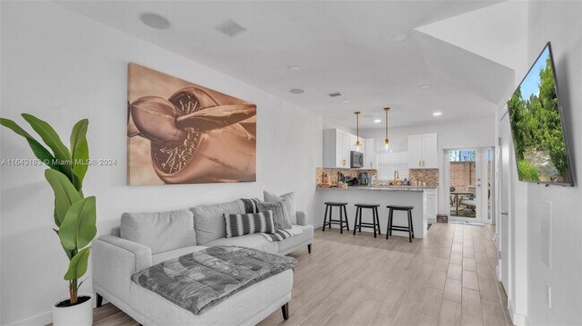 Foto del edificio - 2993 W 80th St