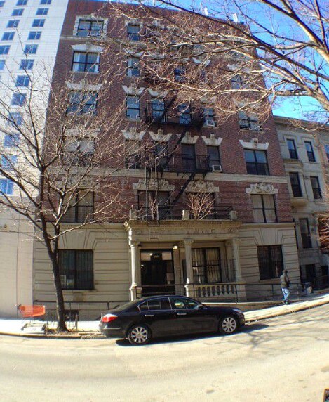Primary Photo - 110 W 111th St