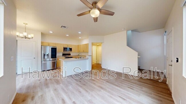 Building Photo - 91-1001-1001 Keaunui Dr