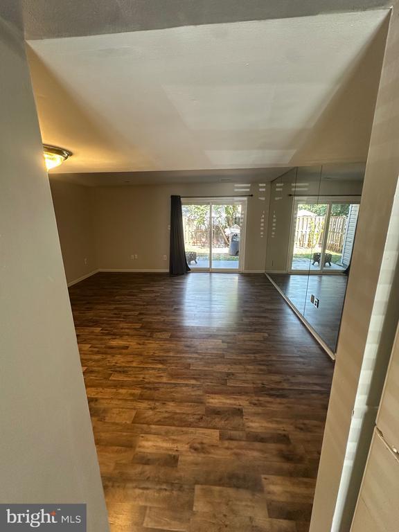 Foto del edificio - 8452 Sandstone Way