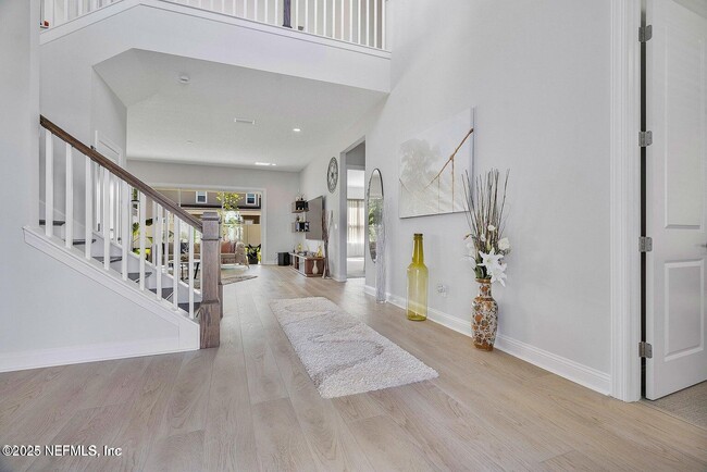 Building Photo - 144 Waverly Wy