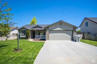 Building Photo - 3415 Manchester Dr