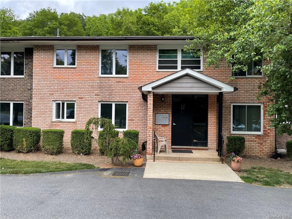 17 Dr Unit 4, Monroe, NY 10950 Condo for Rent in Monroe, NY