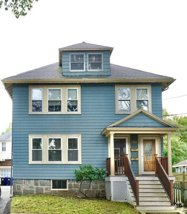 Building Photo - 36 Ackers Ave