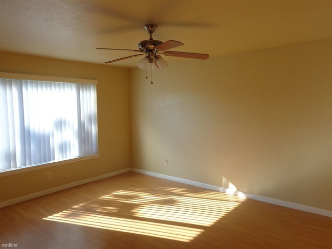 Foto del edificio - 3254 W Rialto Ave