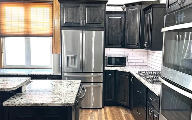 Foto del edificio - 315 N Lawler St
