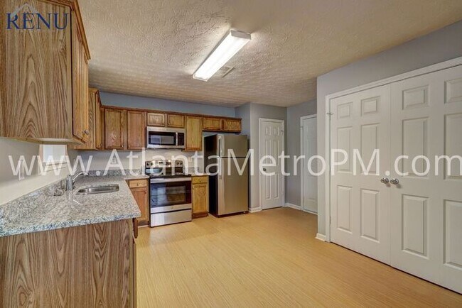 Foto del edificio - Available Now!