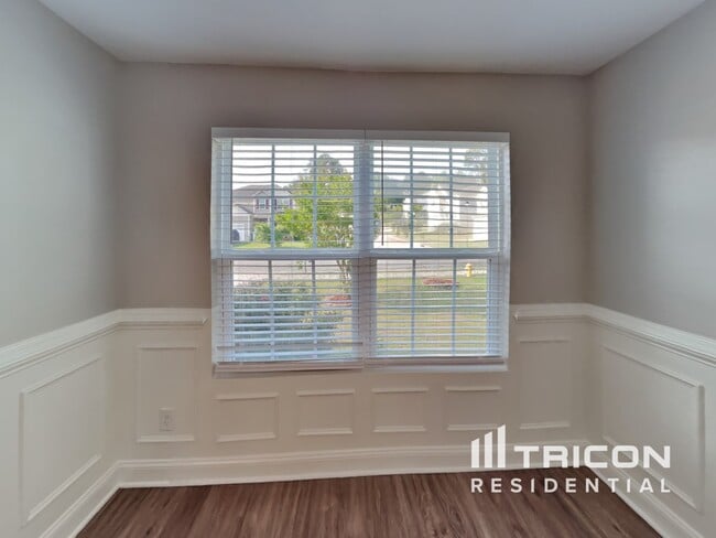 Building Photo - 76 Blakeford Dr