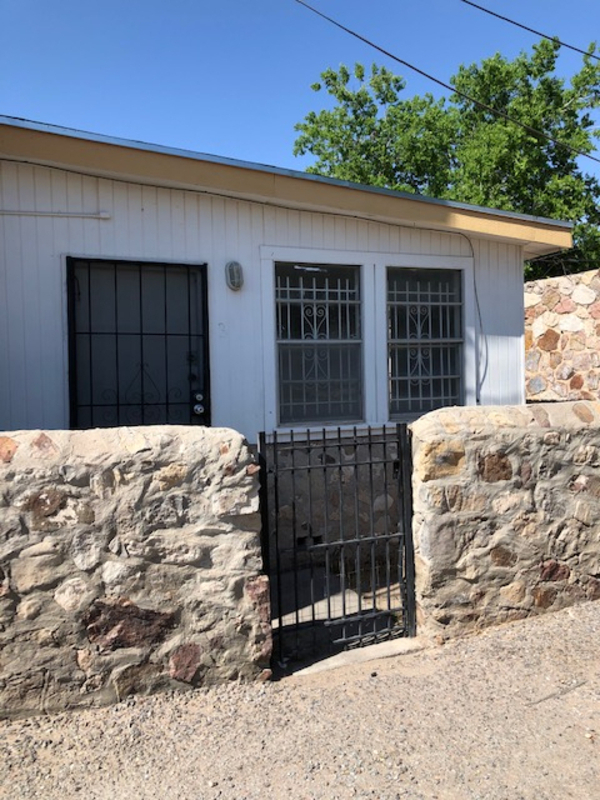 Primary Photo - 1112 N San Marcial St