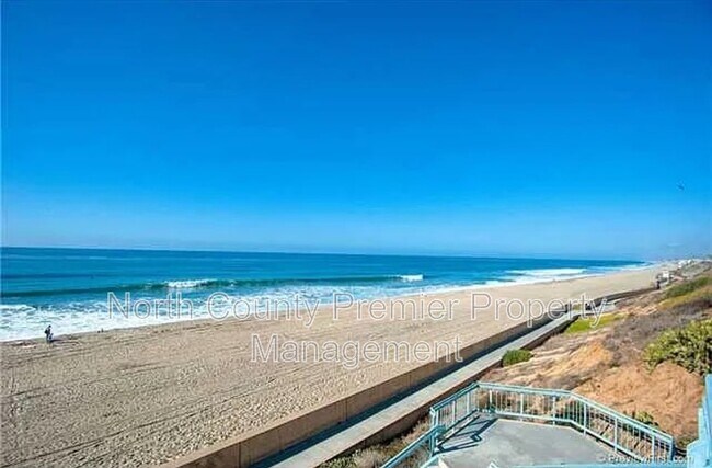 Foto del edificio - 256 Juniper Ave