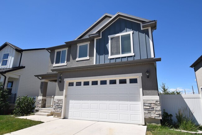Foto del edificio - Quiet Family Friendly 4 Bed Home in Bluffdale!!