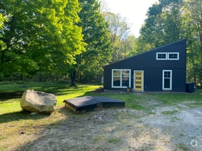 Building Photo - 42 S Lake George Rd