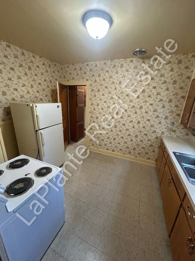 Foto del edificio - 1439 Vassar Dr