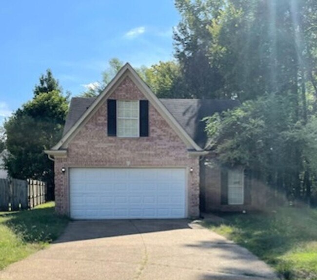 Photo - FOX CREEK SUBDIVISION House