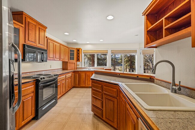 Building Photo - 11138 Merganser Rd