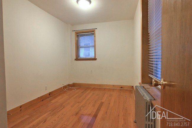 Building Photo - 462 Prospect Avenue #3RR