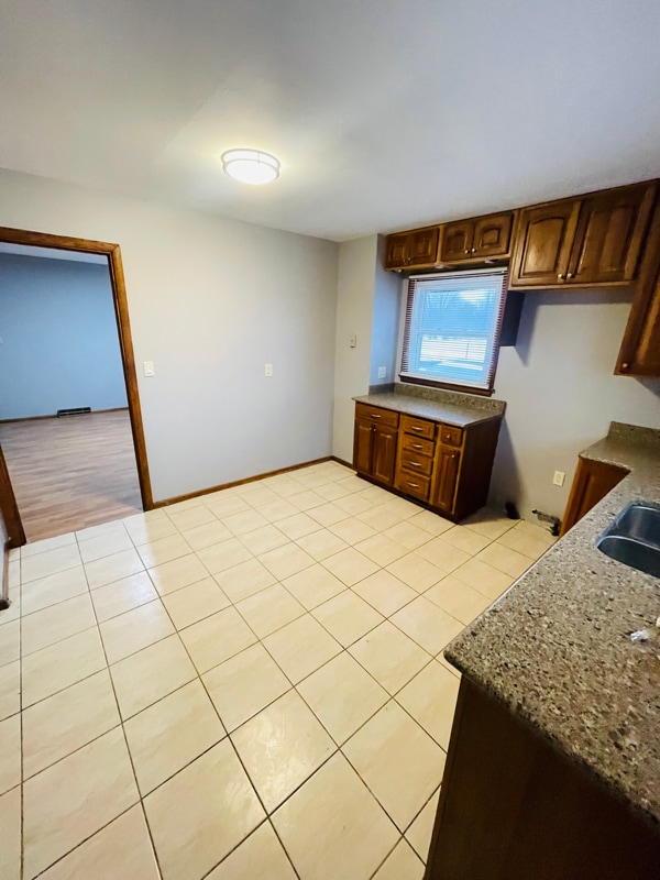 Building Photo - 8560 W Villard Ave