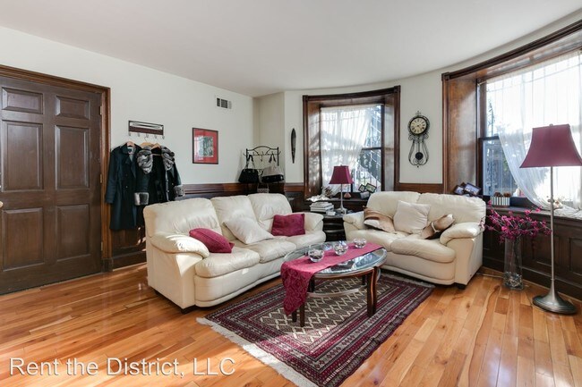 Building Photo - 1 br, 1 bath House - 6 Logan Circle NW #1
