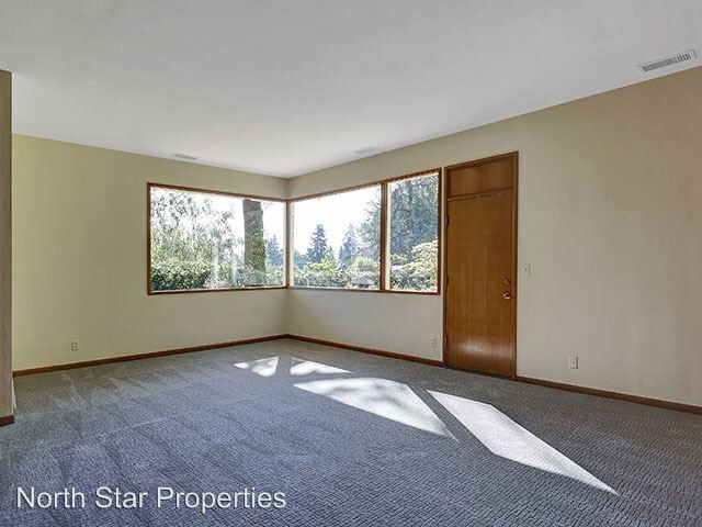 Building Photo - 5 br, 2 bath House - 01350 SW Carey Lane
