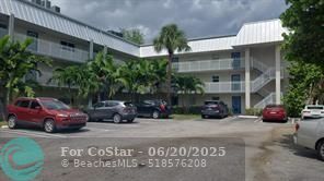 Foto del edificio - 3000 Riverside Dr