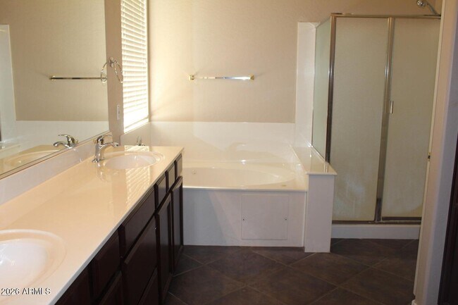 Building Photo - 7461 W Lariat Ln