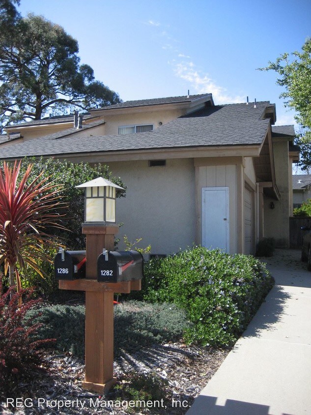 Primary Photo - 3 br, 2 bath House - 1286 Vista Del Lago